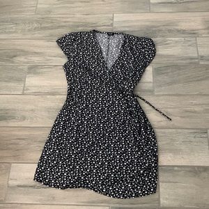 Brandy Melville wrap dress